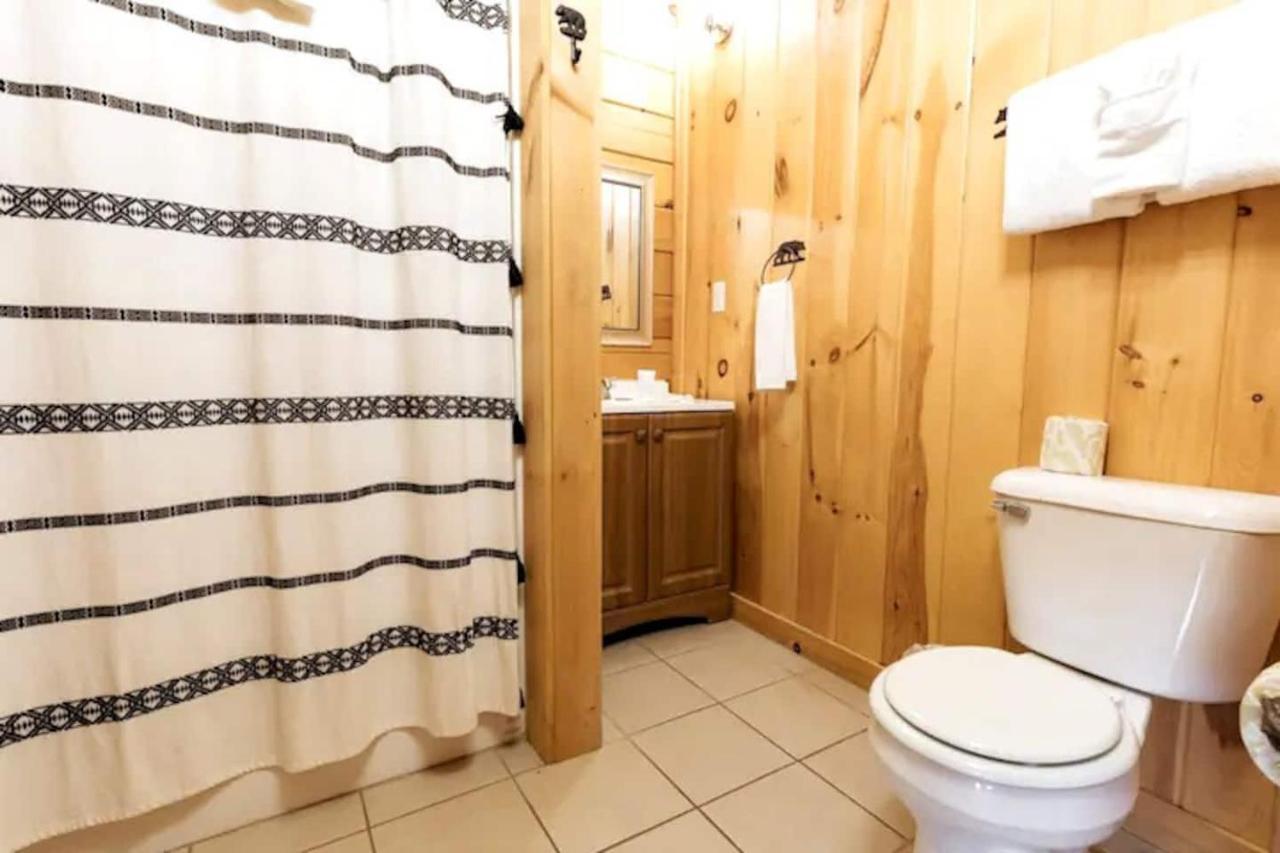Smoky Mtn Hideaway - Cabin W/ Hot Tub & Pool Table Villa Sevierville Eksteriør bilde