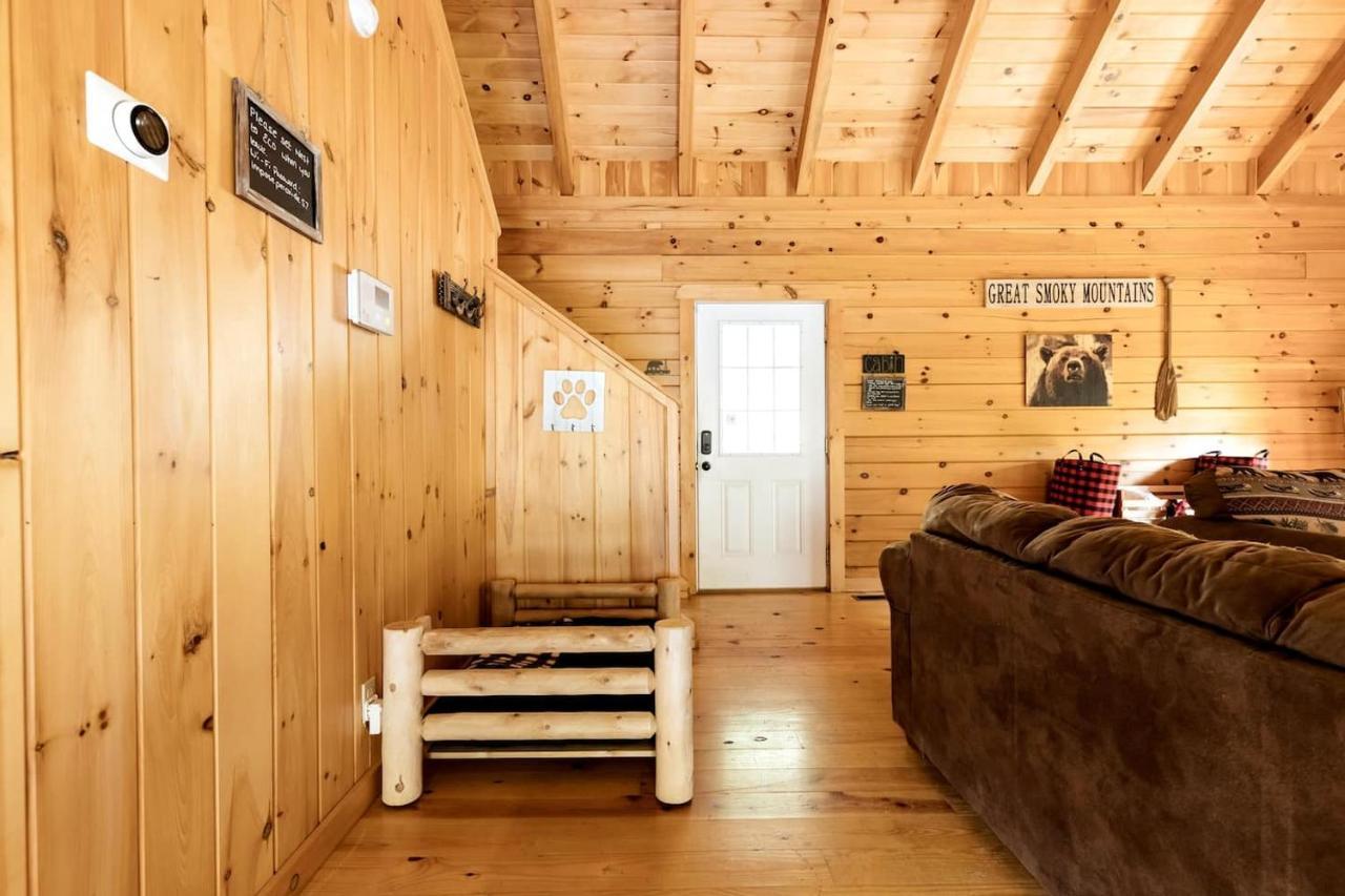 Smoky Mtn Hideaway - Cabin W/ Hot Tub & Pool Table Villa Sevierville Eksteriør bilde