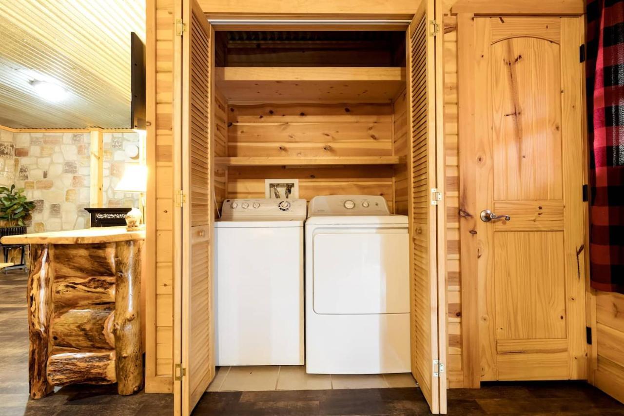 Smoky Mtn Hideaway - Cabin W/ Hot Tub & Pool Table Villa Sevierville Eksteriør bilde