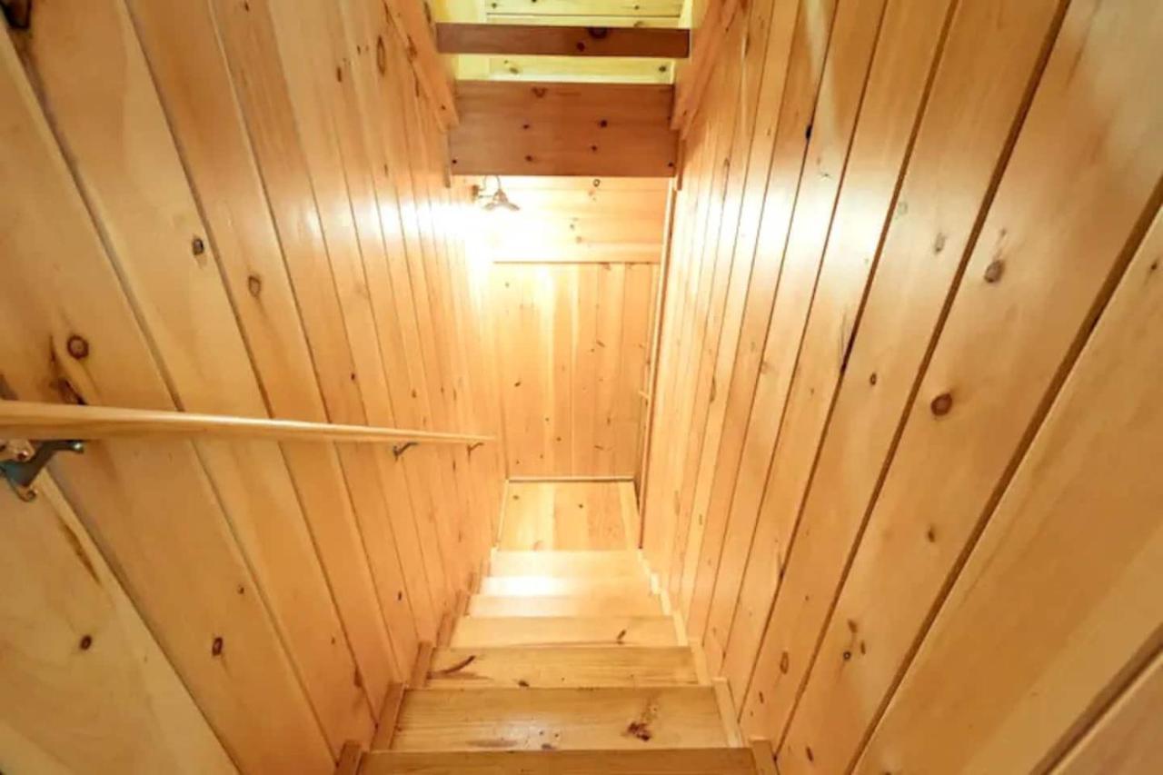 Smoky Mtn Hideaway - Cabin W/ Hot Tub & Pool Table Villa Sevierville Eksteriør bilde
